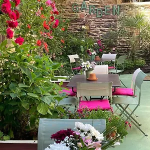 Garden Centre Gare 3*, Ренн Франция